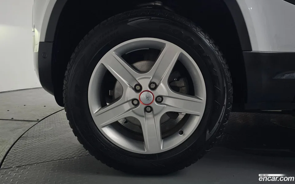 Land Rover Defender 90 D250 SE 2022 — миниатюра 2