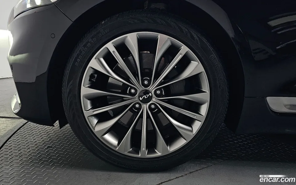 Kia K9 3.8 GDI AWD 2023 — миниатюра 2