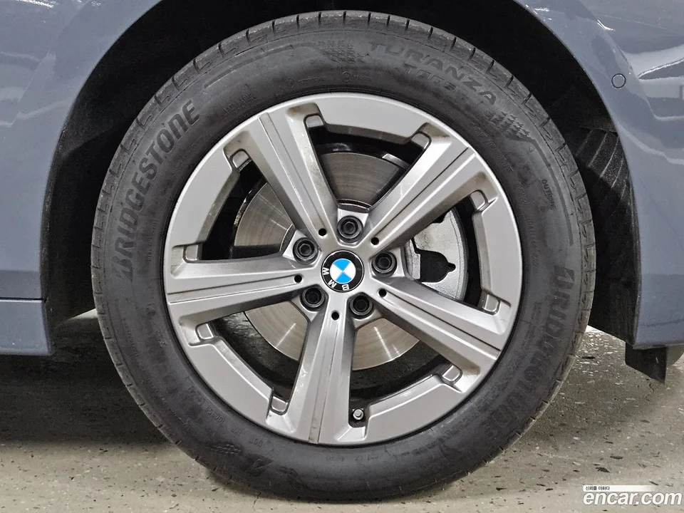 BMW 2 Series Active Tourer 218d 2025 — миниатюра 2