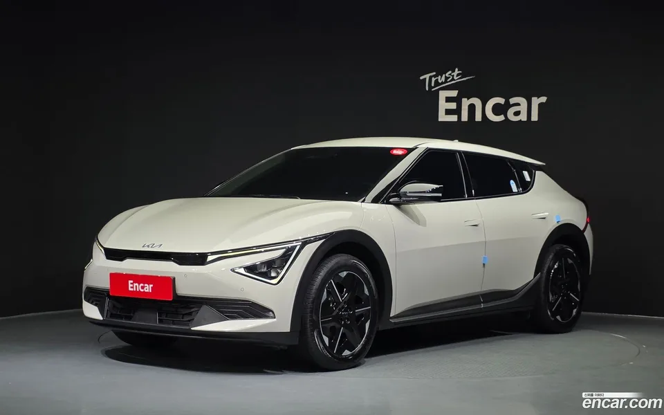 Kia EV6 2WD 2025 — фото 1, купить с доставкой в Москву