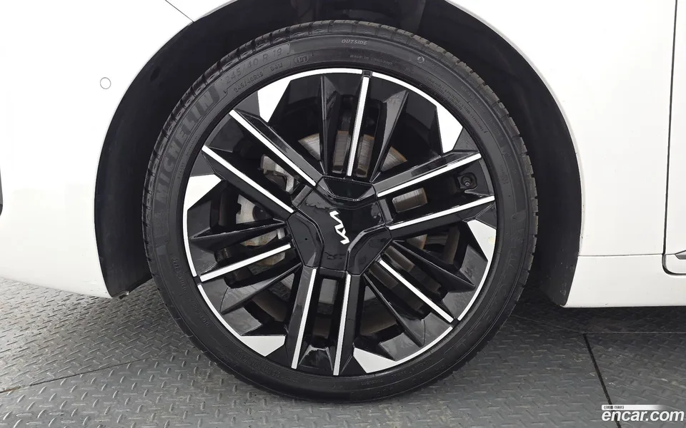 Kia K8 2.5 2WD 2024 — миниатюра 5