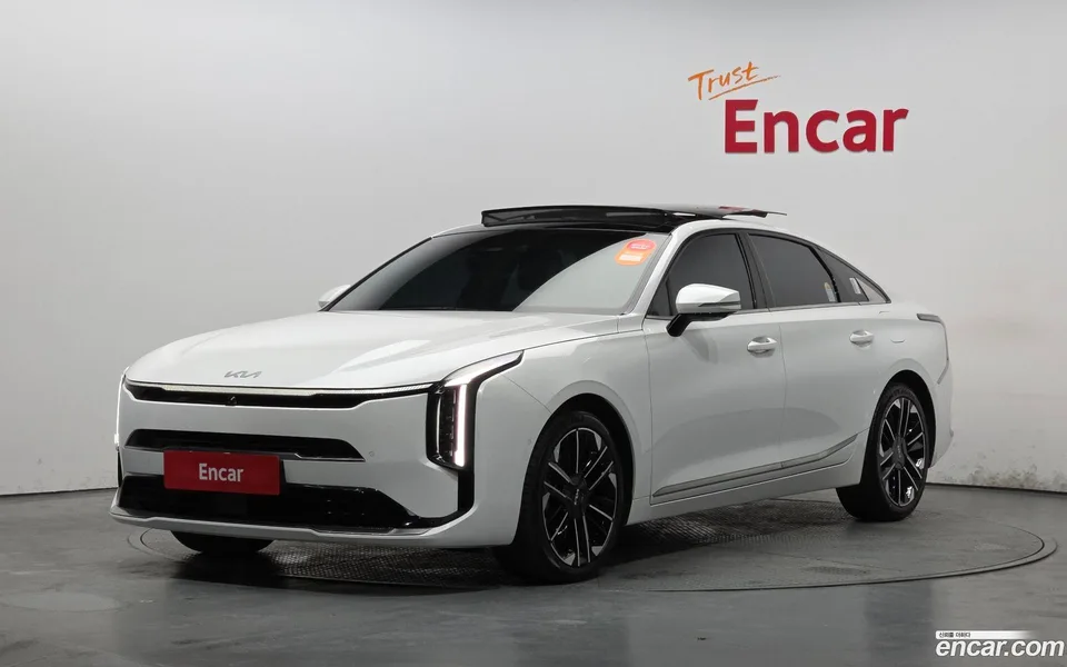 Kia K8 2.5 2WD 2024 — фото 1, купить с доставкой в Москву