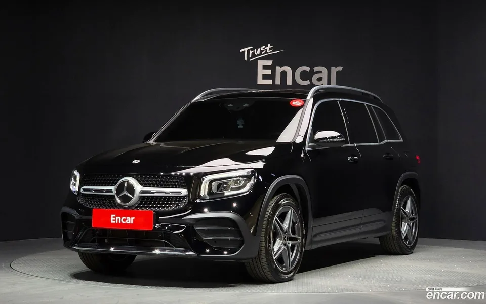 Mercedes-Benz GLB-Class GLB250 4MATIC 2022 — фото 1, купить с доставкой в Москву