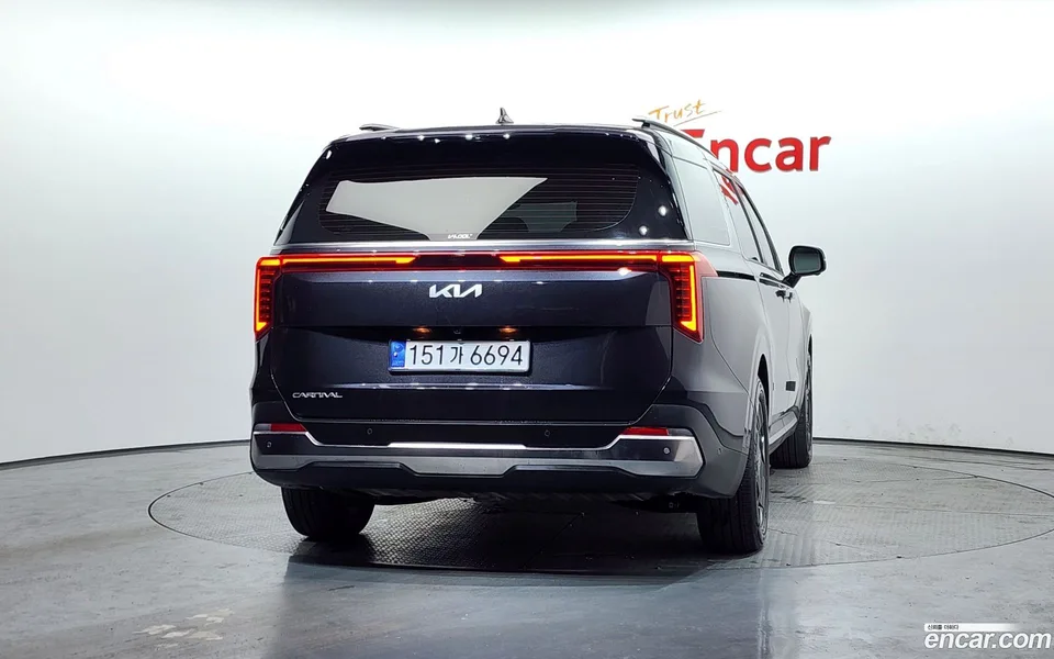 Kia Carnival 7 2025 — миниатюра 4
