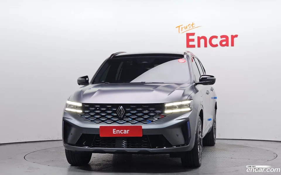 Renault Samsung Grand Koleos 1.5 E-TECH 2WD 2024 — миниатюра 3
