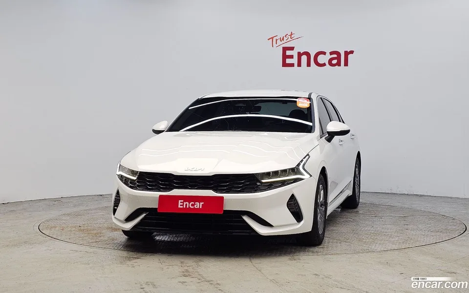 Kia K5 Hybrid 2022 — thumbnail 3