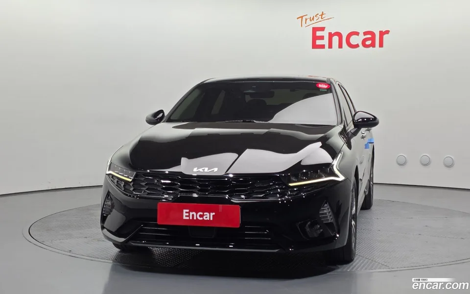 Kia K5 Hybrid 2022 — миниатюра 3