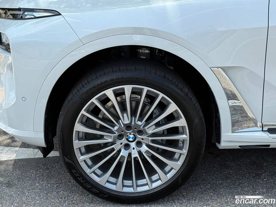 BMW X7 xDrive 40i 6 2025 — миниатюра 5