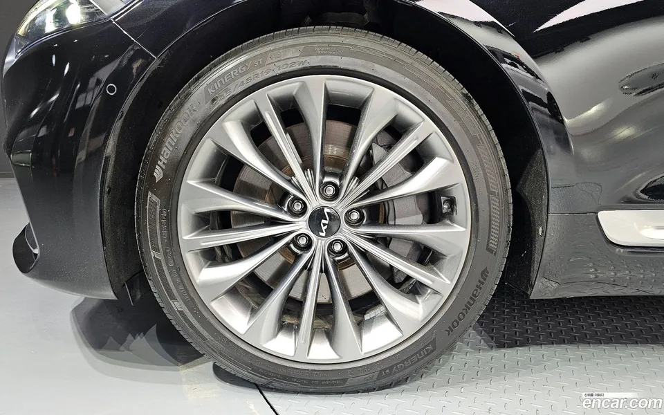 Kia K9 3.3 T-GDI 2022 — миниатюра 2