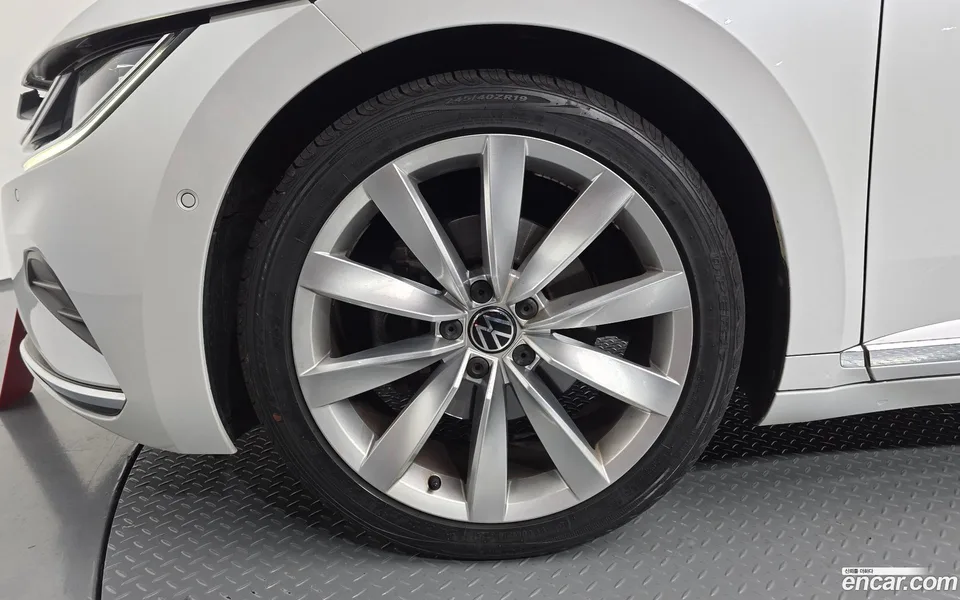 Volkswagen Arteon 2.0 TDI 2022 — миниатюра 2