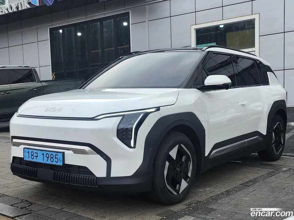 Kia EV3 2WD 2026 — миниатюра 3