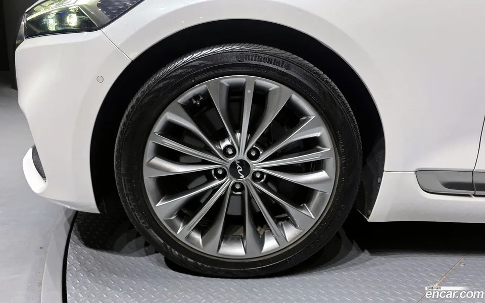 Kia K9 3.8 GDI AWD 2022 — миниатюра 2