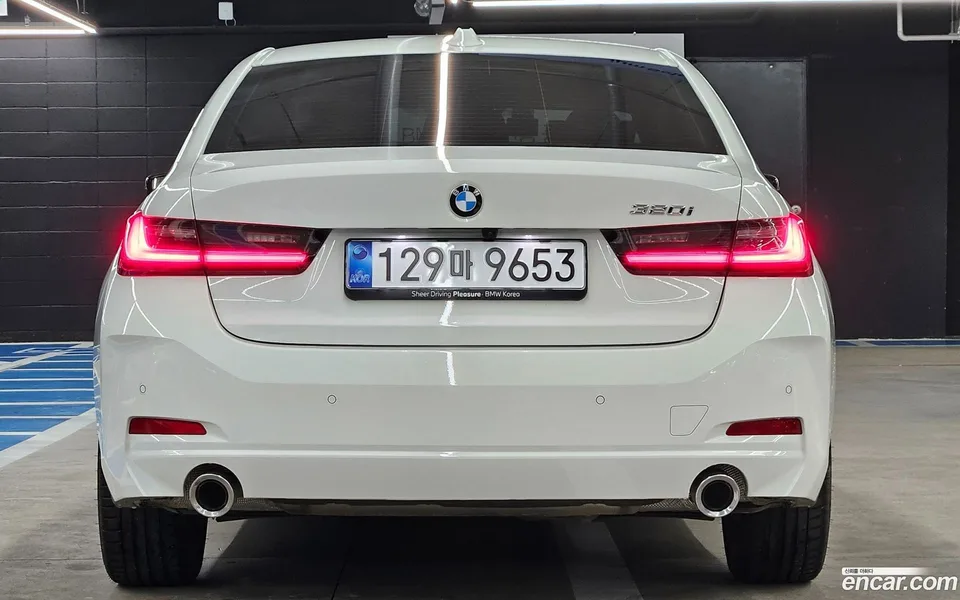 BMW 3 Series 320i 2025 — миниатюра 4