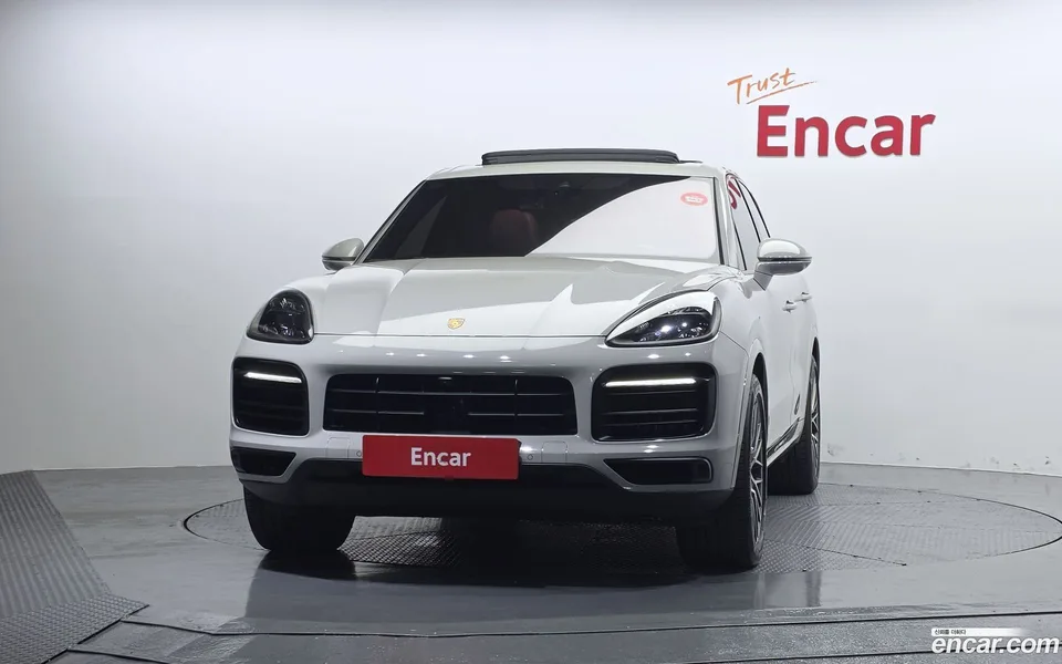 Porsche Cayenne 3.0 2023 — миниатюра 3