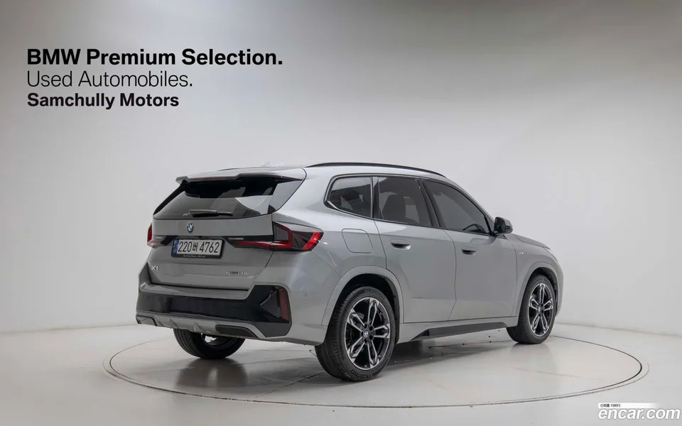 BMW X1 sDrive 20i M 2023 — миниатюра 4