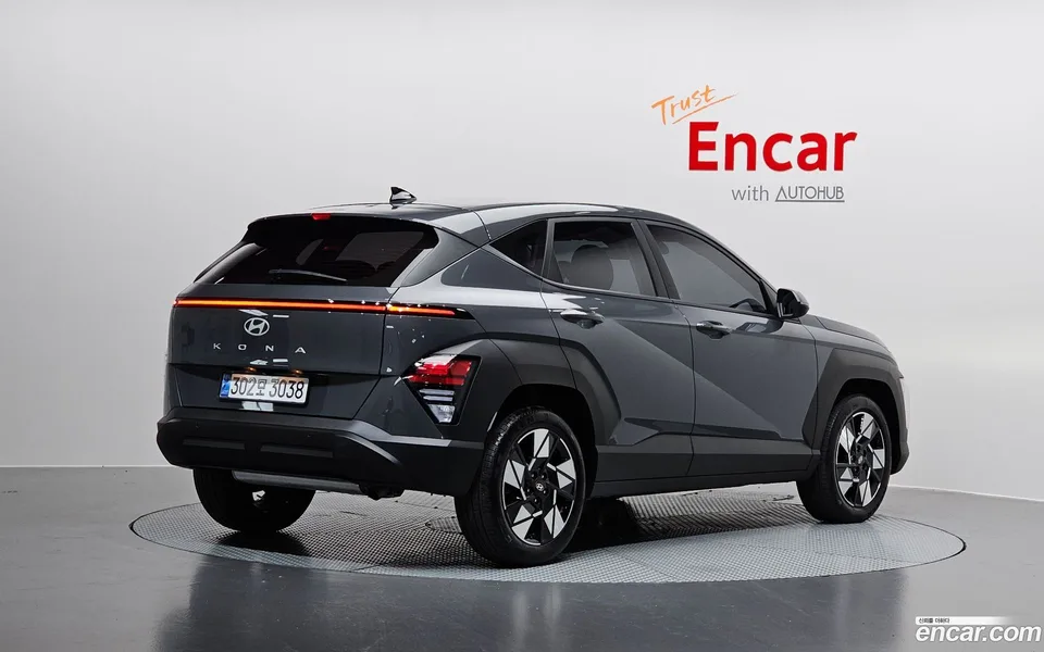 Hyundai Kona 1.6 2WD 2024 — фото 1, купить с доставкой в Москву