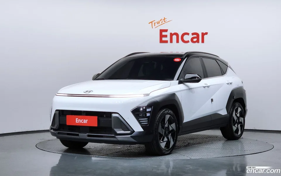 Hyundai Kona 1.6 2WD 2023 — фото 1, купить с доставкой в Москву
