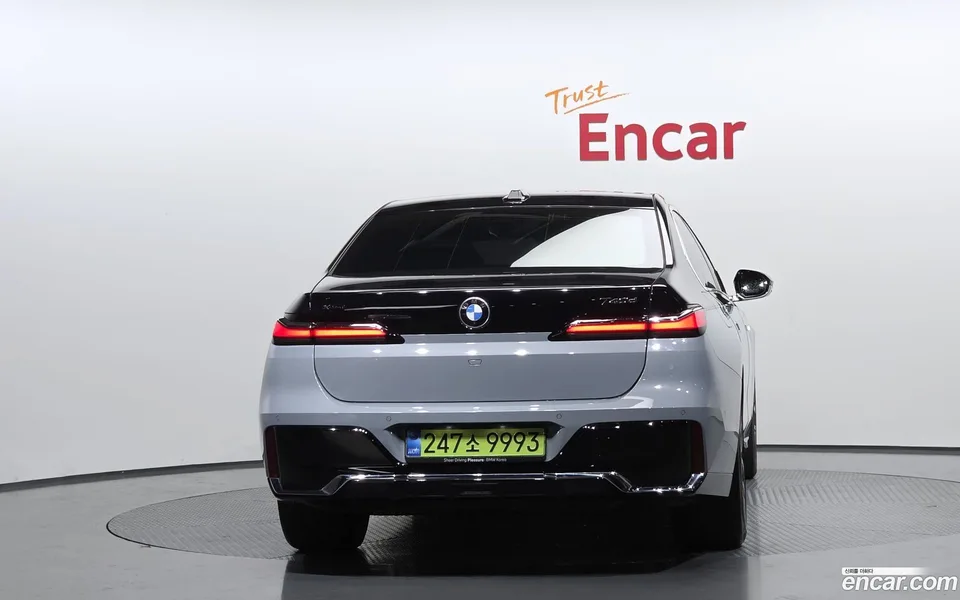 BMW 7 Series 740d xDrive M 2025 — миниатюра 4