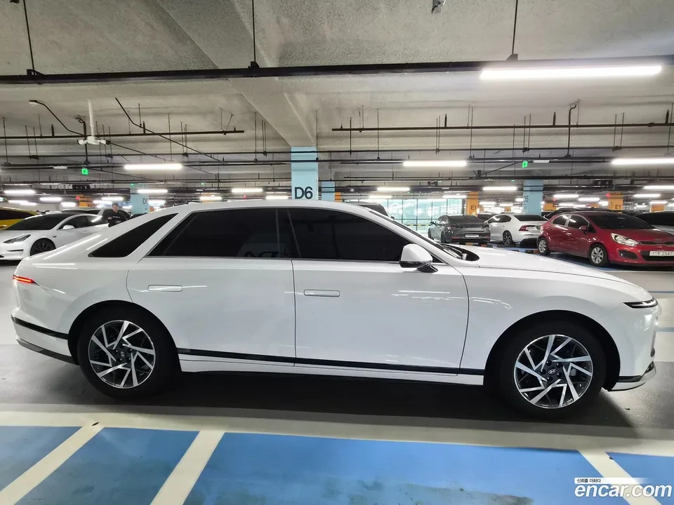 Hyundai Grandeur 2.5 2WD 2025 — thumbnail 4