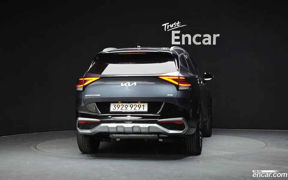 Kia Sportage Hybrid 2WD 2023 — миниатюра 4
