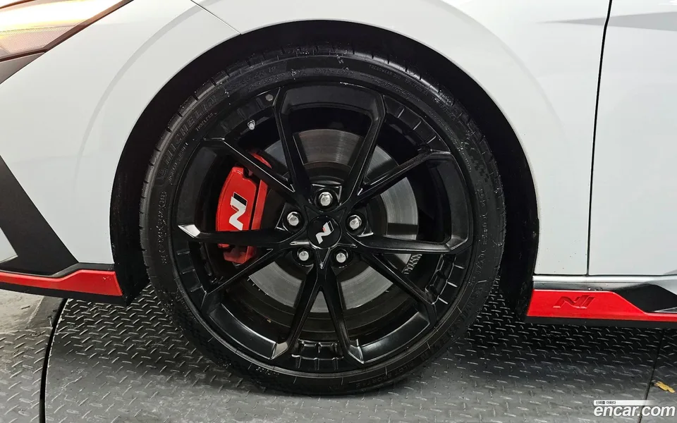 Hyundai Avante CN7 2.0 N 2024 — миниатюра 2