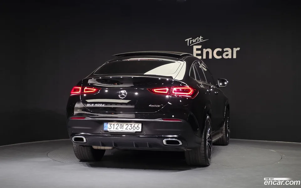 Mercedes-Benz GLE-Class GLE400d 4MATIC 2022 — миниатюра 3
