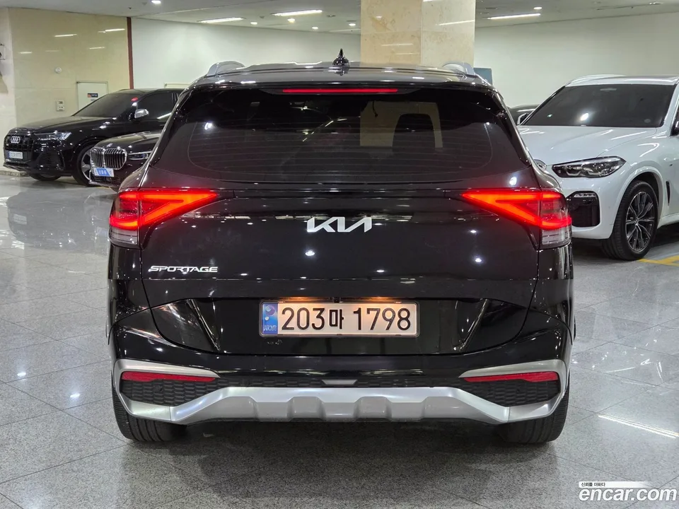 Kia Sportage 1.6 2WD 2023 — миниатюра 4