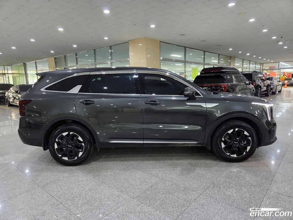 Kia Sorento 2.2 2WD 2025 — миниатюра 2