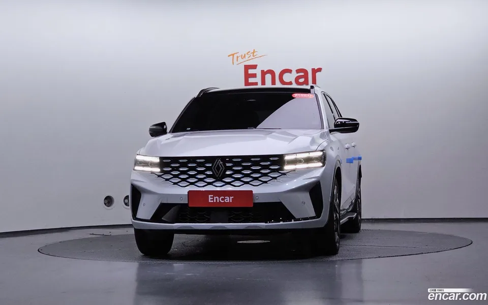 Renault Samsung Grand Koleos 1.5 E-TECH 2WD 2024 — миниатюра 3