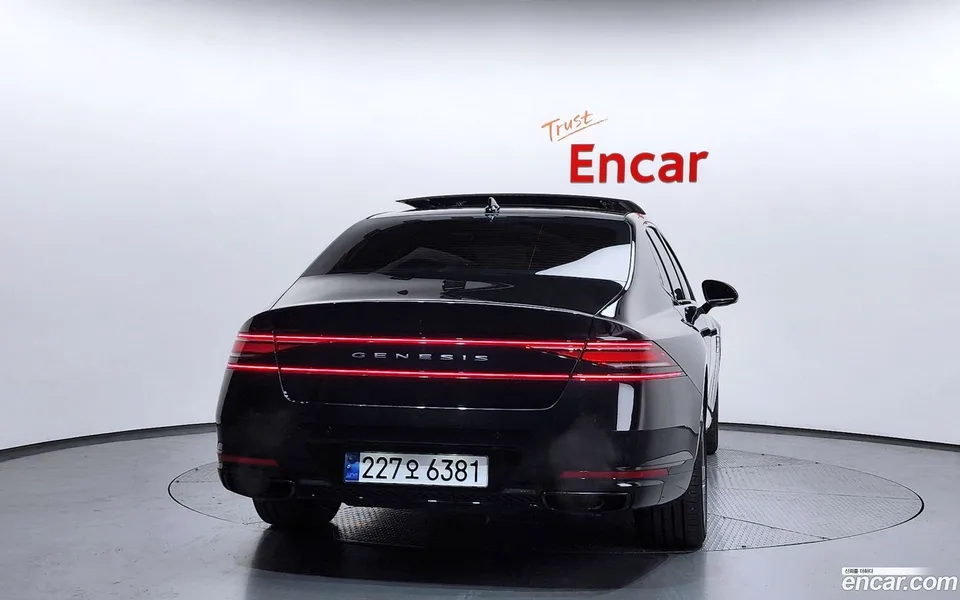Genesis G90 3.5 e-S/C AWD 2024 — миниатюра 4
