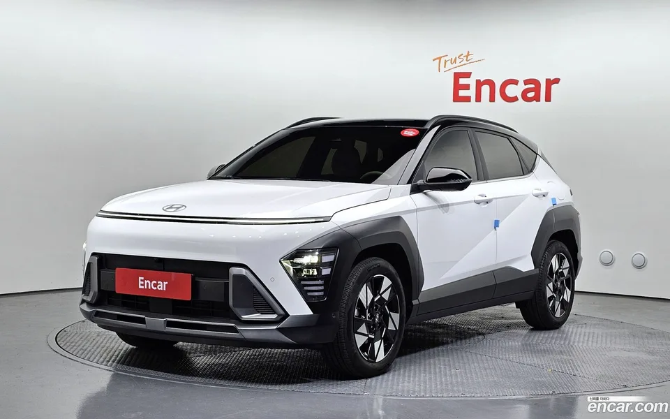 Hyundai Kona Hybrid 2025 — фото 1, купить с доставкой в Москву