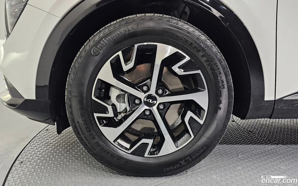 Kia Sportage Hybrid 2WD 2023 — миниатюра 2