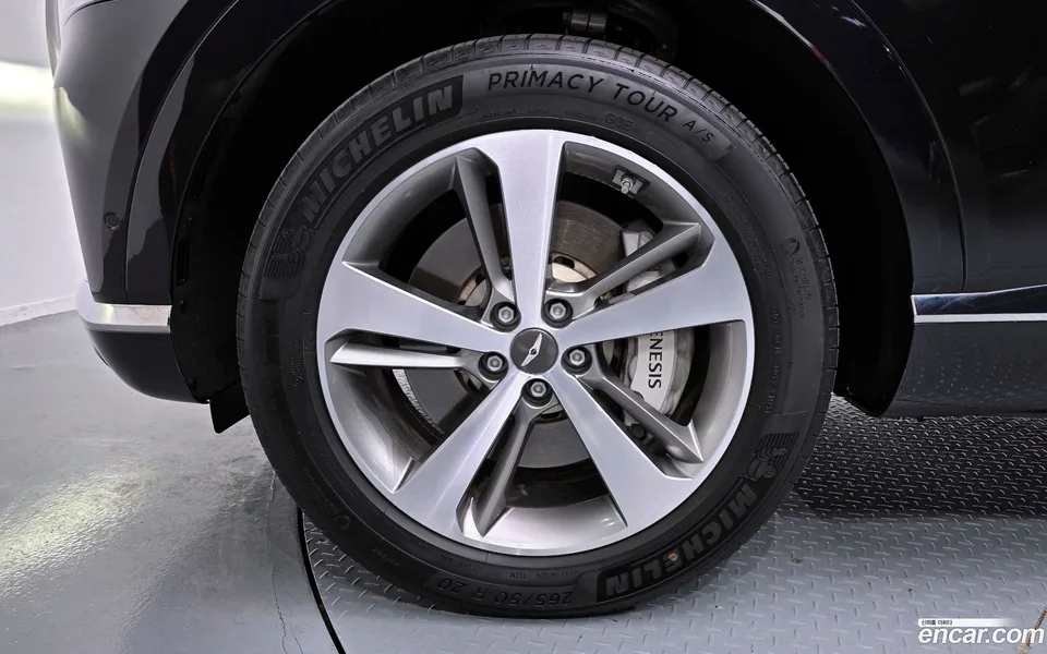 Genesis GV80 2.5T AWD 2023 — миниатюра 2