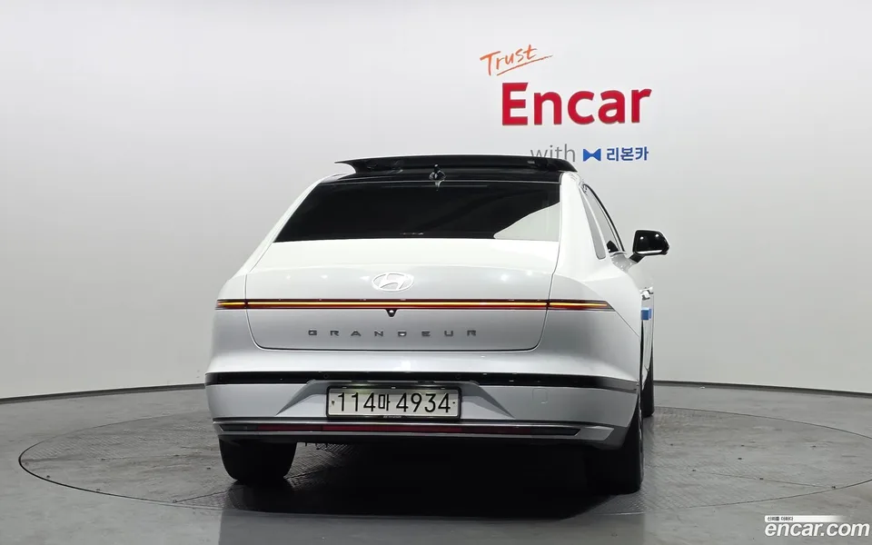 Hyundai Grandeur Hybrid 2023 — миниатюра 4