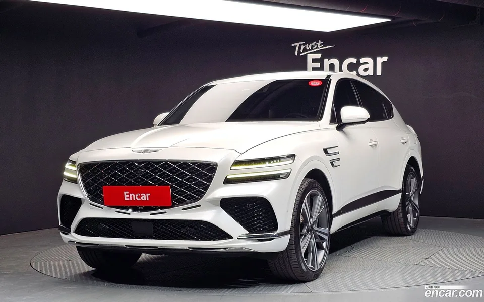 Genesis GV80 Coupe 2.5T AWD 2024 — фото 1, купить с доставкой в Москву