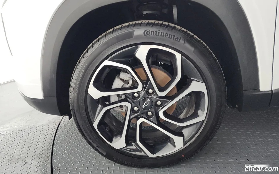 Chevrolet Trax Crossover 1.2 RS 2024 — миниатюра 2