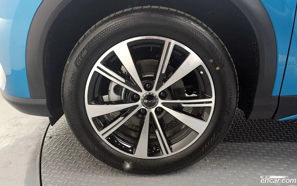 BYD Atto 3 2025 — миниатюра 5
