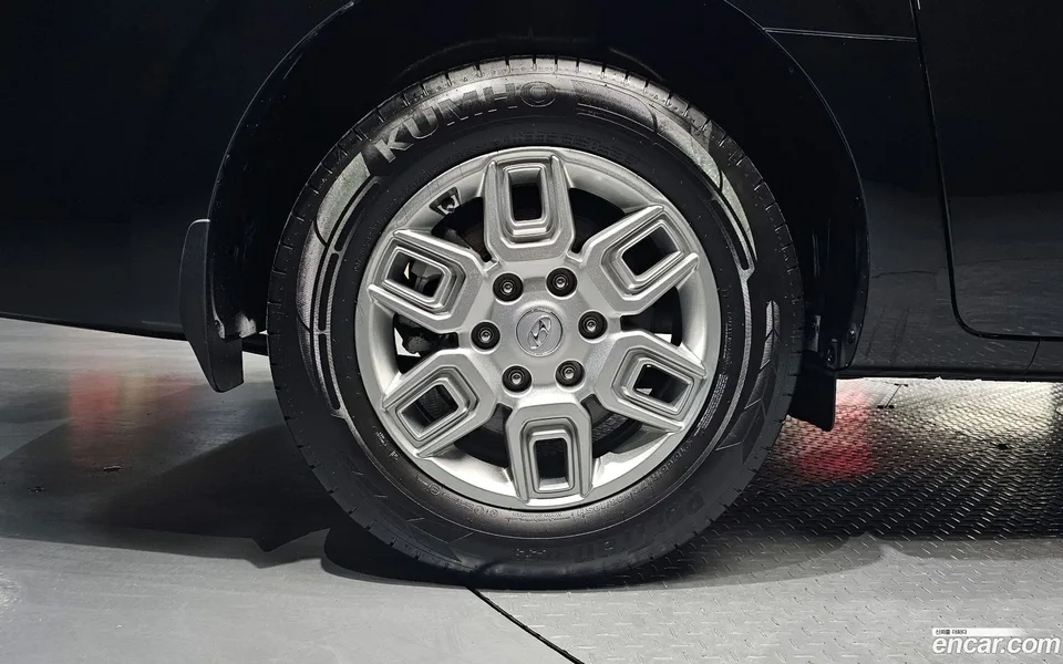 Hyundai Staria 3 2024 — миниатюра 5