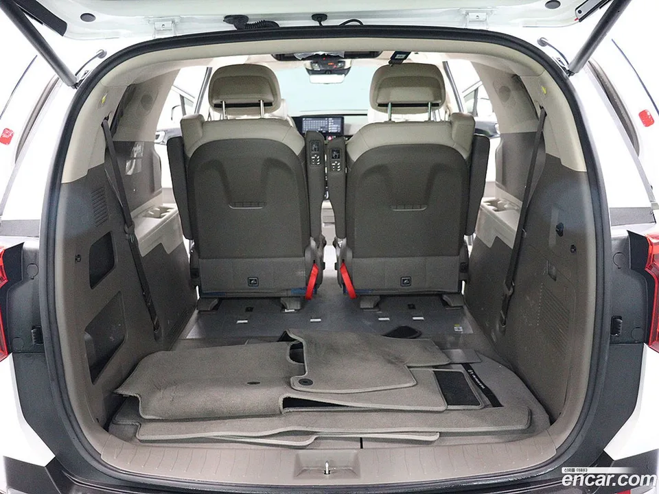 Kia Carnival HEV 7 2024 — миниатюра 5