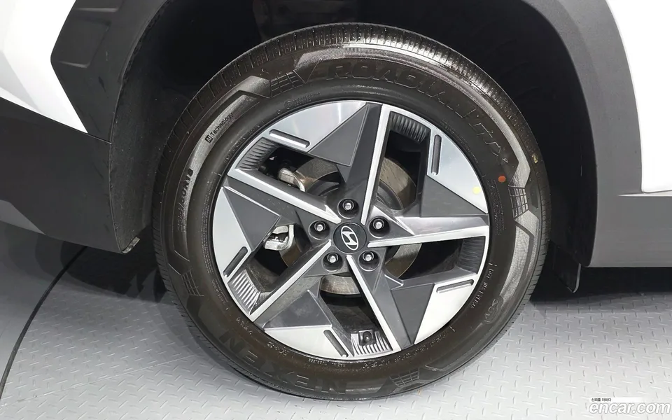 Hyundai Tucson NX4 1.6 2WD 2026 — миниатюра 2