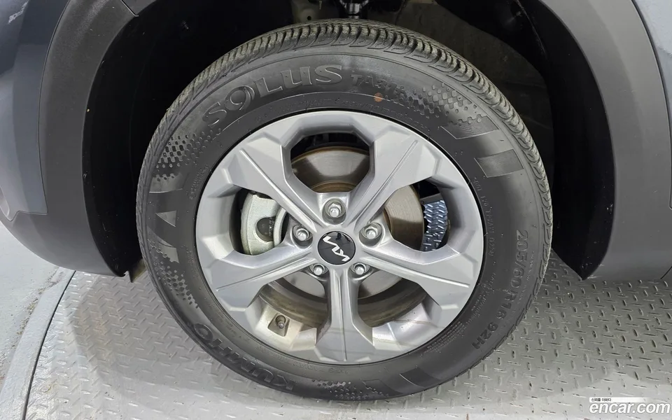 Kia Seltos 2.0 2WD 2024 — миниатюра 5