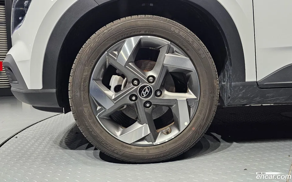 Hyundai Venue 1.6 2025 — миниатюра 2
