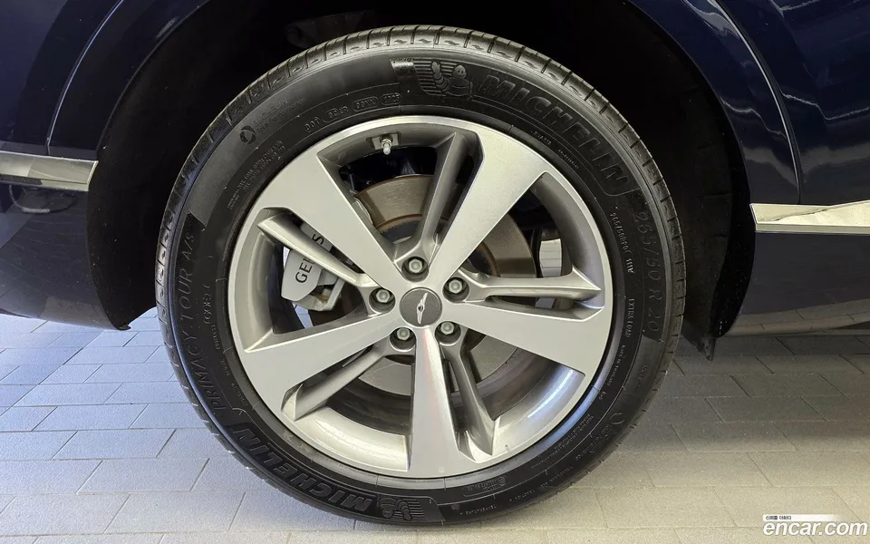 Genesis GV80 2.5T 2WD 2023 — миниатюра 5
