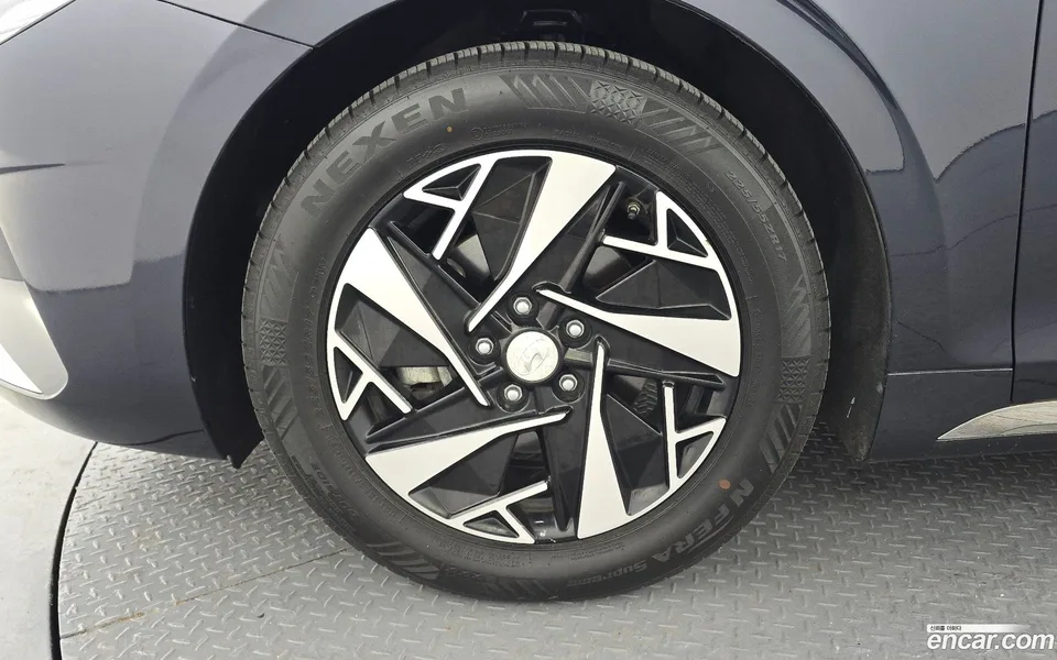 Hyundai Grandeur IG Hybrid 2022 — миниатюра 2