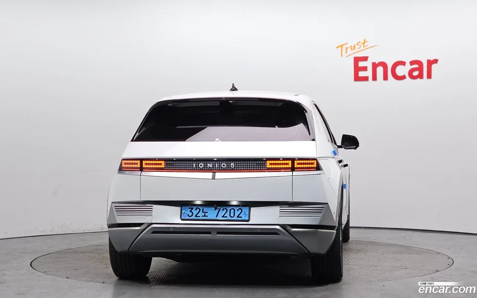 Hyundai Ioniq 5 2023 — миниатюра 4