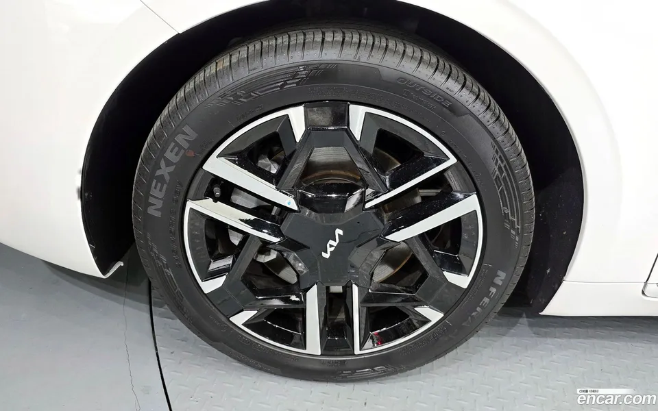 Kia K8 2.5 2WD 2025 — миниатюра 5