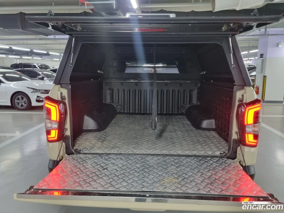 KG Mobility Rexton Sports Khan 2.2 4WD 2023 — миниатюра 2