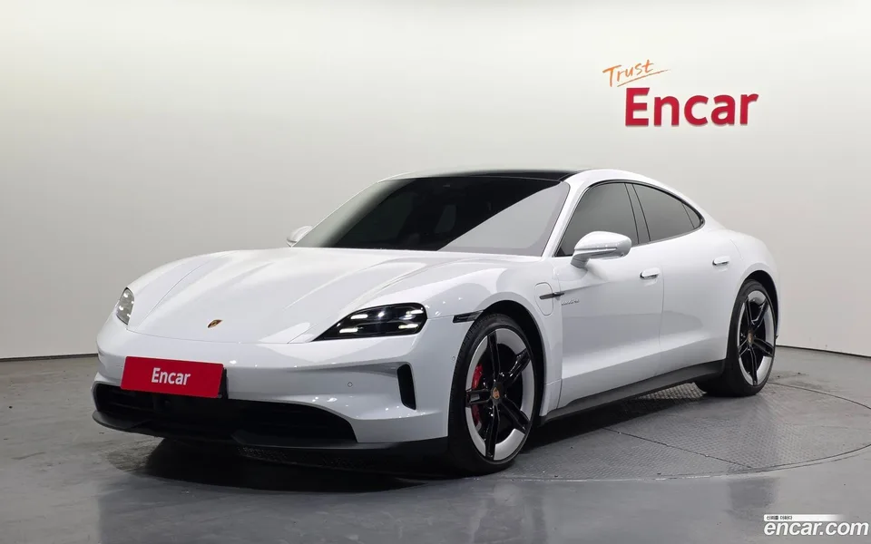 Porsche Taycan 4S 2025 — фото 1, купить с доставкой в Москву