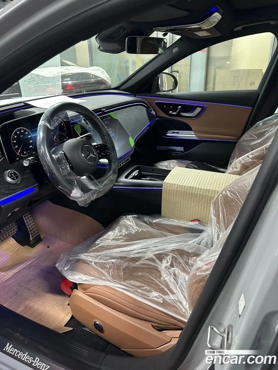 Mercedes-Benz E-Class E200 AMG Line 2026 — миниатюра 2