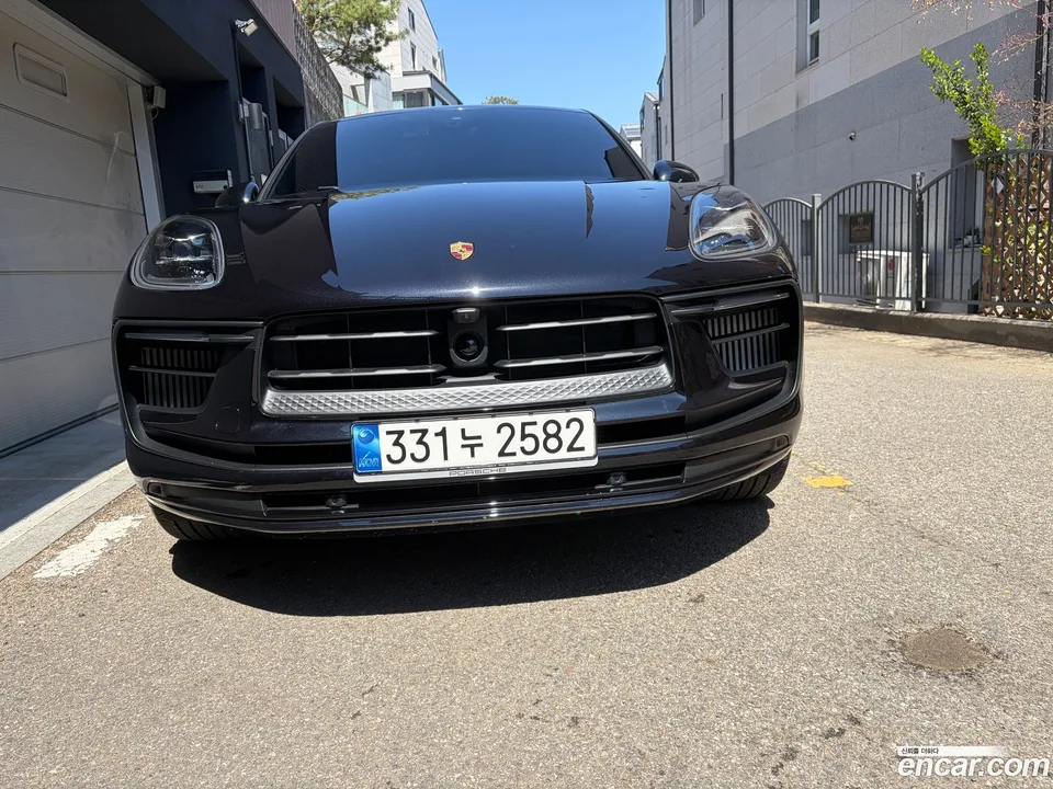 Porsche Macan 2.9 S 2022 — миниатюра 3